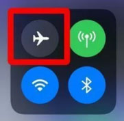 iPhone 機内モード オフ